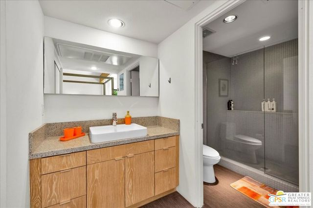 1512 E Baristo Road, Palm Springs, CA 92262