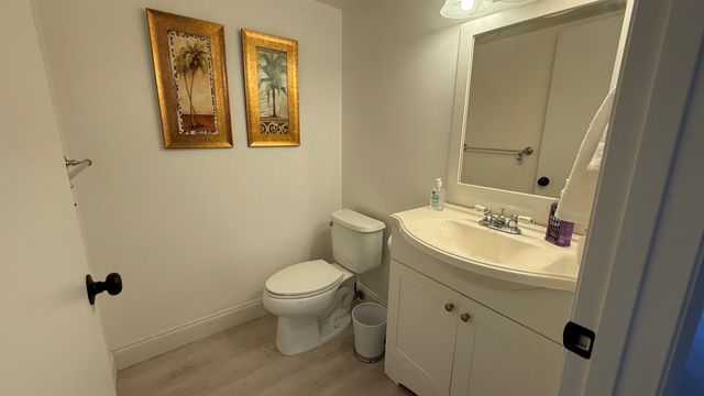 705 Lori Drive 209, Palm Springs, FL 33461