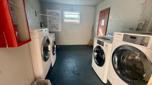 705 Lori Drive 209, Palm Springs, FL 33461