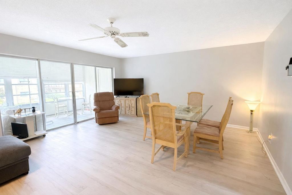 705 Lori Drive 209, Palm Springs, FL 33461