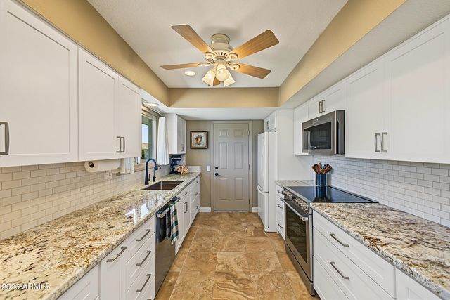 13218 W TITAN Drive, Sun City West, AZ 85375