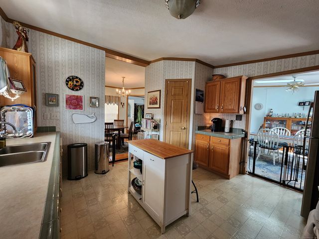 43 Evergreen Park, Clinton, CT 06413