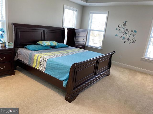 25 SASSAFRAS LN, Chester Springs, PA 19425