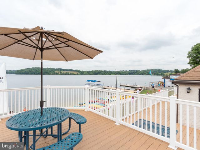 25 SASSAFRAS LN, Chester Springs, PA 19425