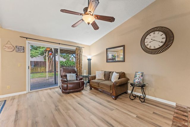 5756 River Run Cir, Rocklin, CA 95765