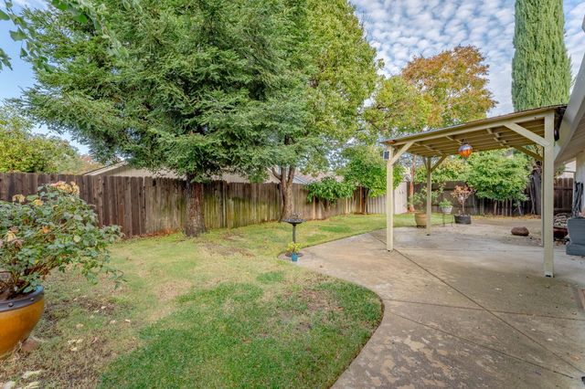 5756 River Run Cir, Rocklin, CA 95765