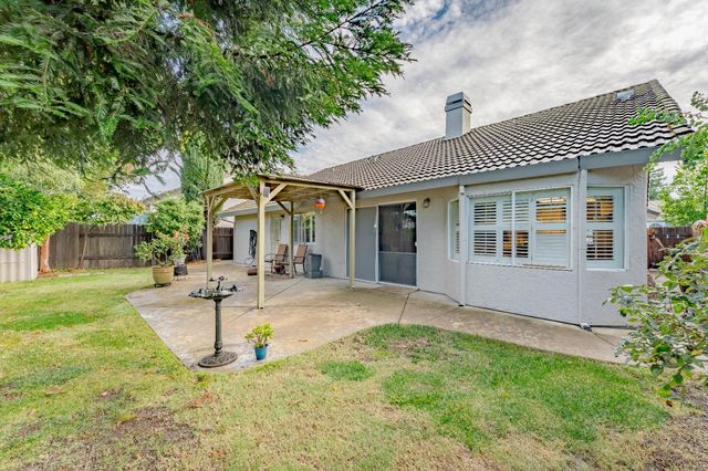 5756 River Run Cir, Rocklin, CA 95765