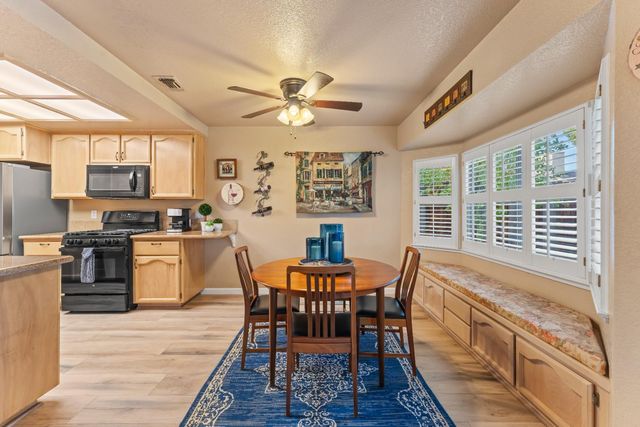 5756 River Run Cir, Rocklin, CA 95765