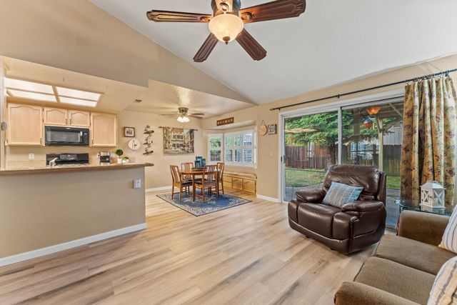 5756 River Run Cir, Rocklin, CA 95765