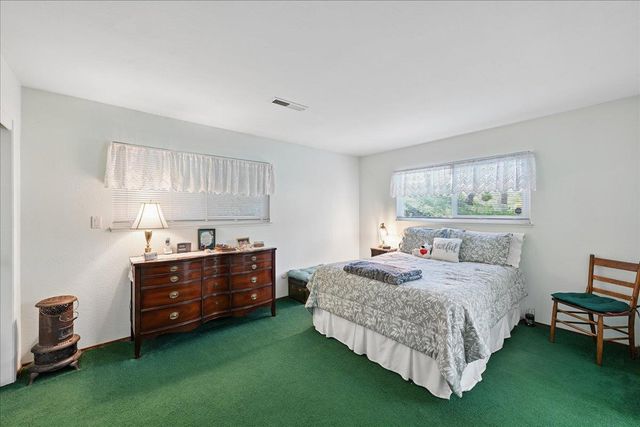 4770 Garden Ct, Auburn, CA 95602