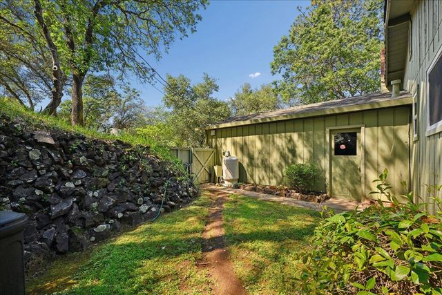 4770 Garden Ct, Auburn, CA 95602