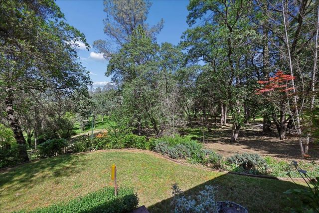 4770 Garden Ct, Auburn, CA 95602