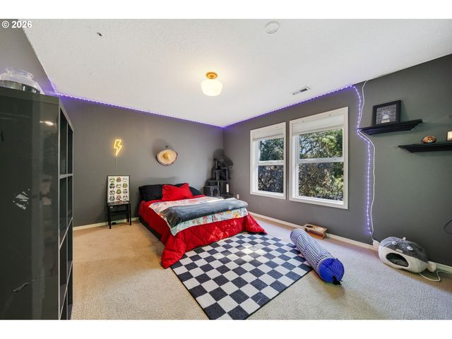 25619 CHERYL Dr, West Linn, OR 97068