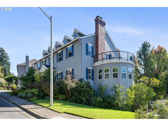 25619 CHERYL Dr, West Linn, OR 97068