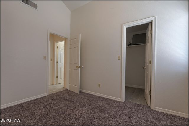 129 Torrey Pines Drive, Santa Teresa, NM 88008