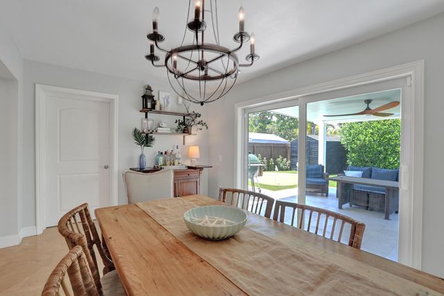 1361 NE 46th Street, Oakland Park, FL 33334
