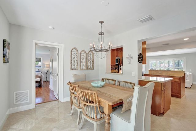 1361 NE 46th Street, Oakland Park, FL 33334