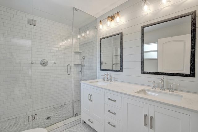 1361 NE 46th Street, Oakland Park, FL 33334