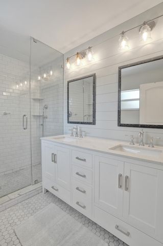 1361 NE 46th Street, Oakland Park, FL 33334