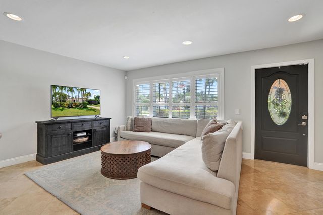 1361 NE 46th Street, Oakland Park, FL 33334