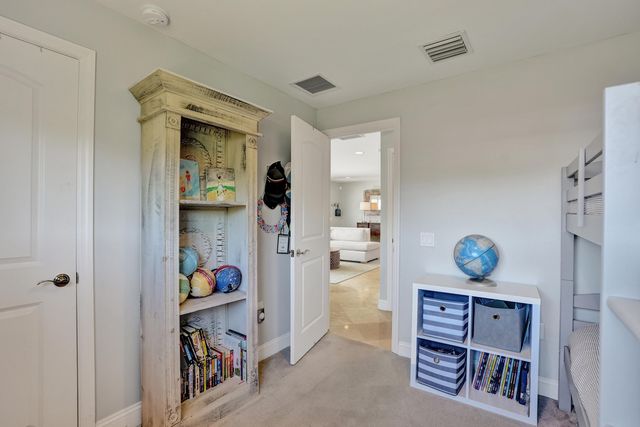 1361 NE 46th Street, Oakland Park, FL 33334