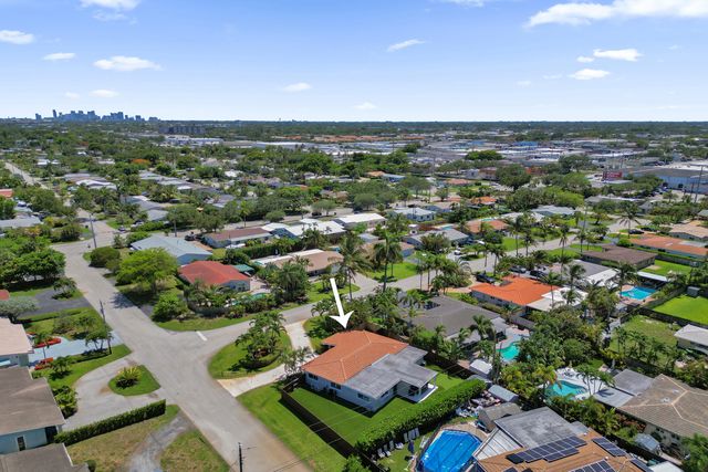 1361 NE 46th Street, Oakland Park, FL 33334
