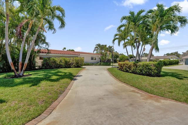 1361 NE 46th Street, Oakland Park, FL 33334