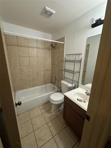 3812 Vista Mar Drive, Fort Worth, TX 76040