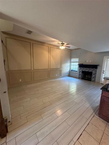 3812 Vista Mar Drive, Fort Worth, TX 76040