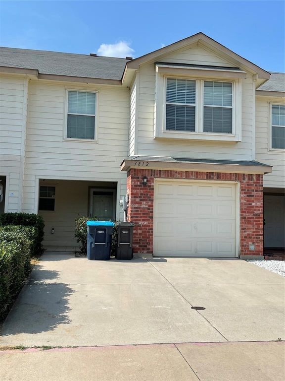 3812 Vista Mar Drive, Fort Worth, TX 76040