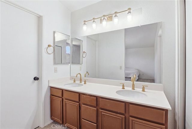 27041 Ravenhill Court, Temecula, CA 92591