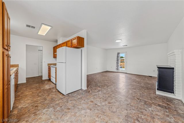 2764 Mount Charleston Drive, Pahrump, NV 89048