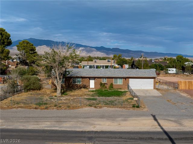 2764 Mount Charleston Drive, Pahrump, NV 89048