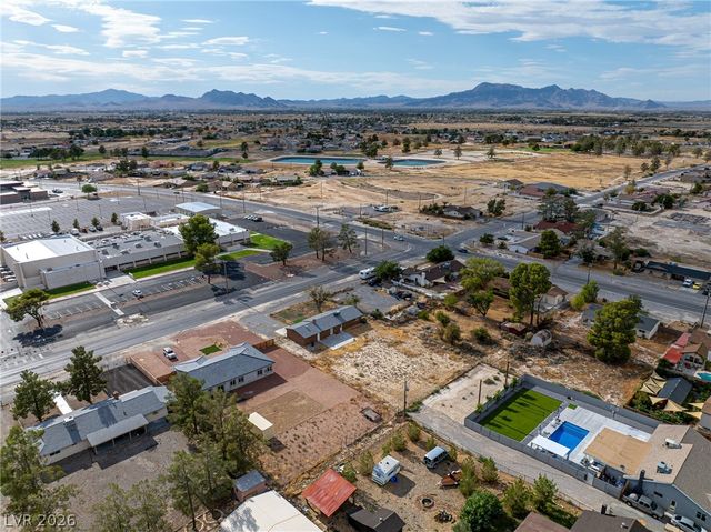 2764 Mount Charleston Drive, Pahrump, NV 89048
