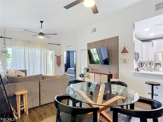 4241 Bellasol CIR 1923, Fort Myers, FL 33916