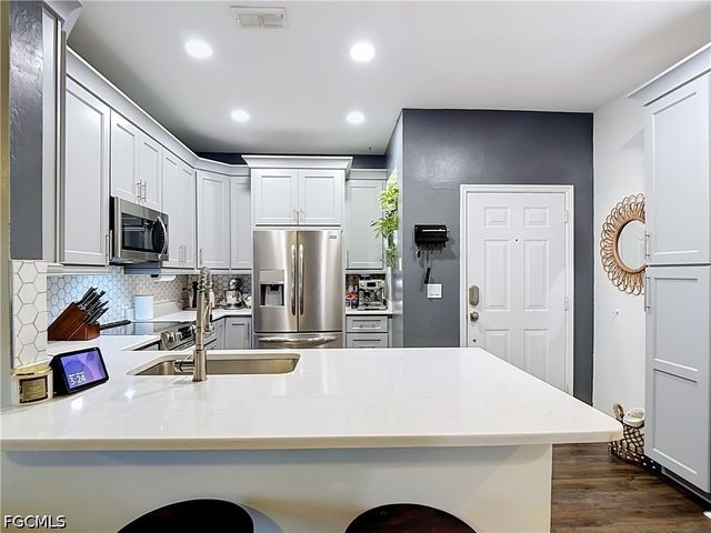 4241 Bellasol CIR 1923, Fort Myers, FL 33916
