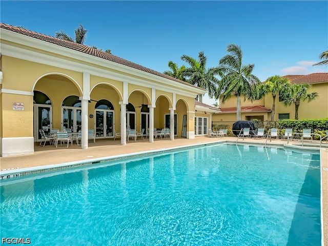 4241 Bellasol CIR 1923, Fort Myers, FL 33916