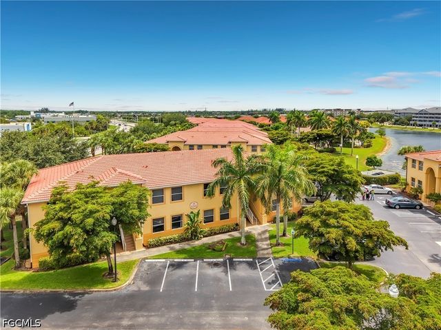 4241 Bellasol CIR 1923, Fort Myers, FL 33916