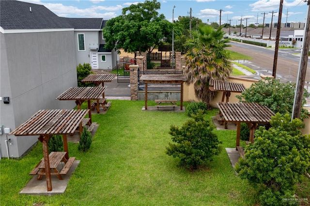 714 W Seminole Avenue, Pharr, TX 78577