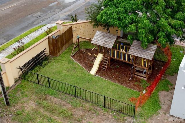 714 W Seminole Avenue, Pharr, TX 78577