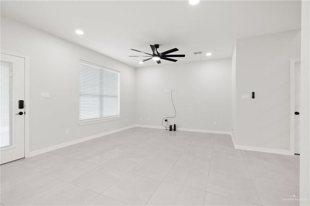 714 W Seminole Avenue, Pharr, TX 78577