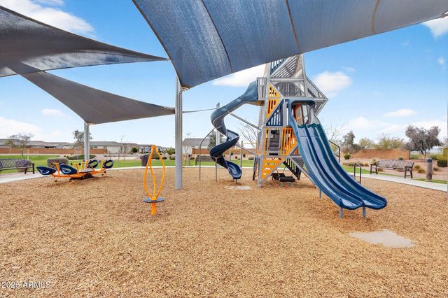 40415 W SUNLAND Drive, Maricopa, AZ 85138