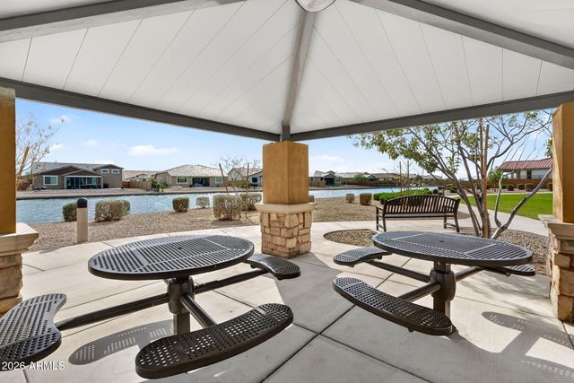 40415 W SUNLAND Drive, Maricopa, AZ 85138