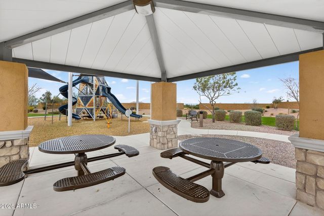 40415 W SUNLAND Drive, Maricopa, AZ 85138