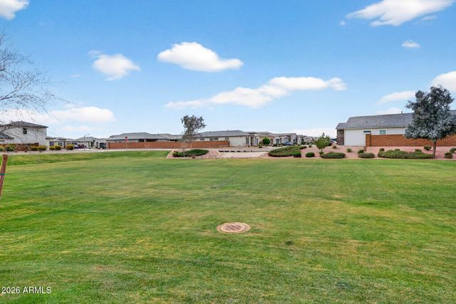 40415 W SUNLAND Drive, Maricopa, AZ 85138