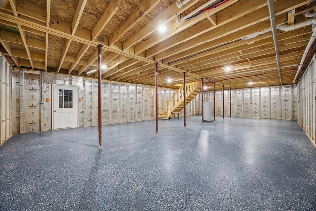 2008 Mae's Landing, Canandaigua Town, NY 14424