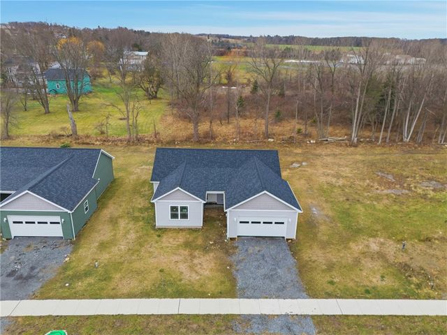 2008 Mae's Landing, Canandaigua Town, NY 14424