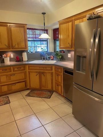877 Fm 2665, Goodrich, TX 77335