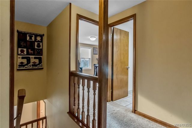 58 Cedar Ridge Drive, West Seneca, NY 14224