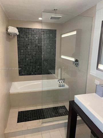 17315 Collins Avenue 1507, Sunny Isles Beach, FL 33160
